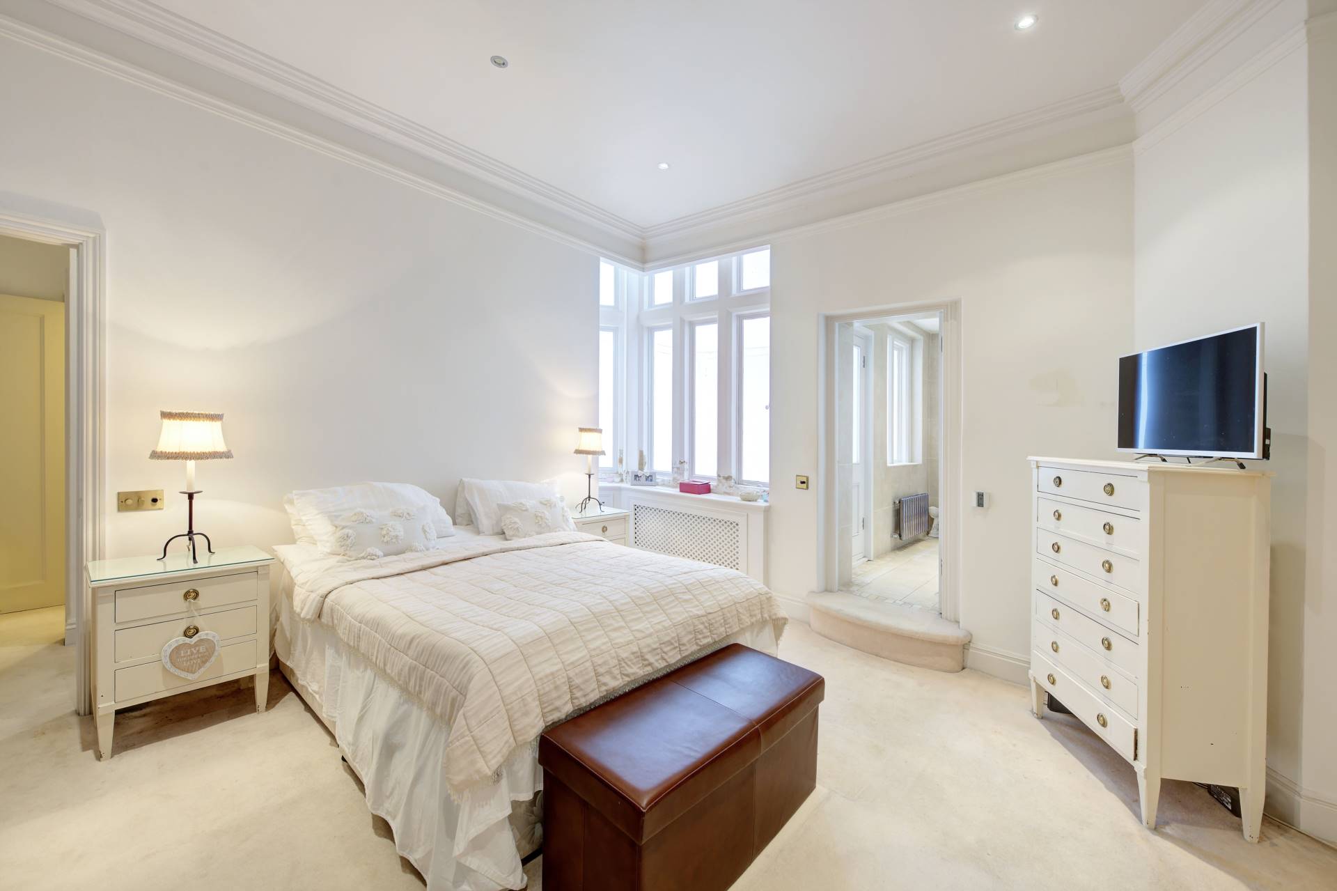 Lennox Gardens, London SW1X, Image 5