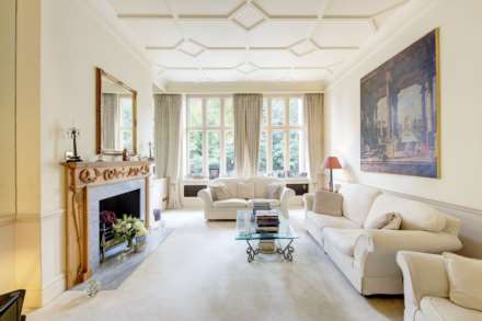 Property For Sale Lennox Gardens, London
