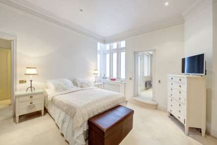 Lennox Gardens, London SW1X, Image 5