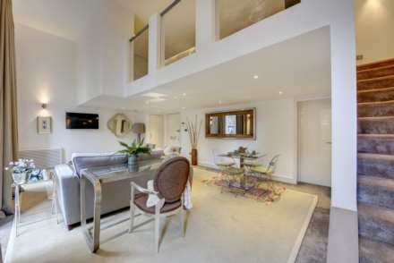 Ennismore Gardens, Knightsbridge, SW7, Image 2