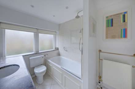 Lower Sloane Street, Chelsea SW1W, Image 5