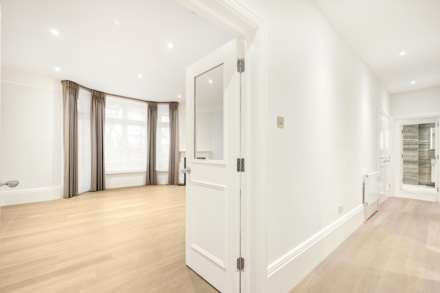 Hans Road, Knightsbridge SW3, Image 12