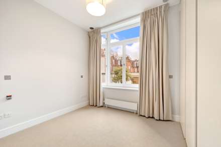 Duke Of York Square, SW3, Image 6