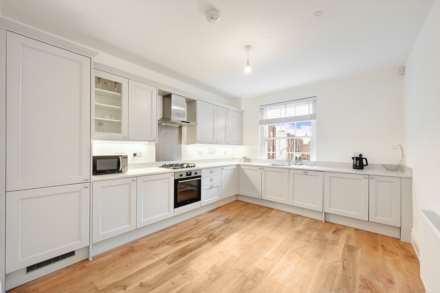 Foulis Terrace, South Kensington SW7, Image 2