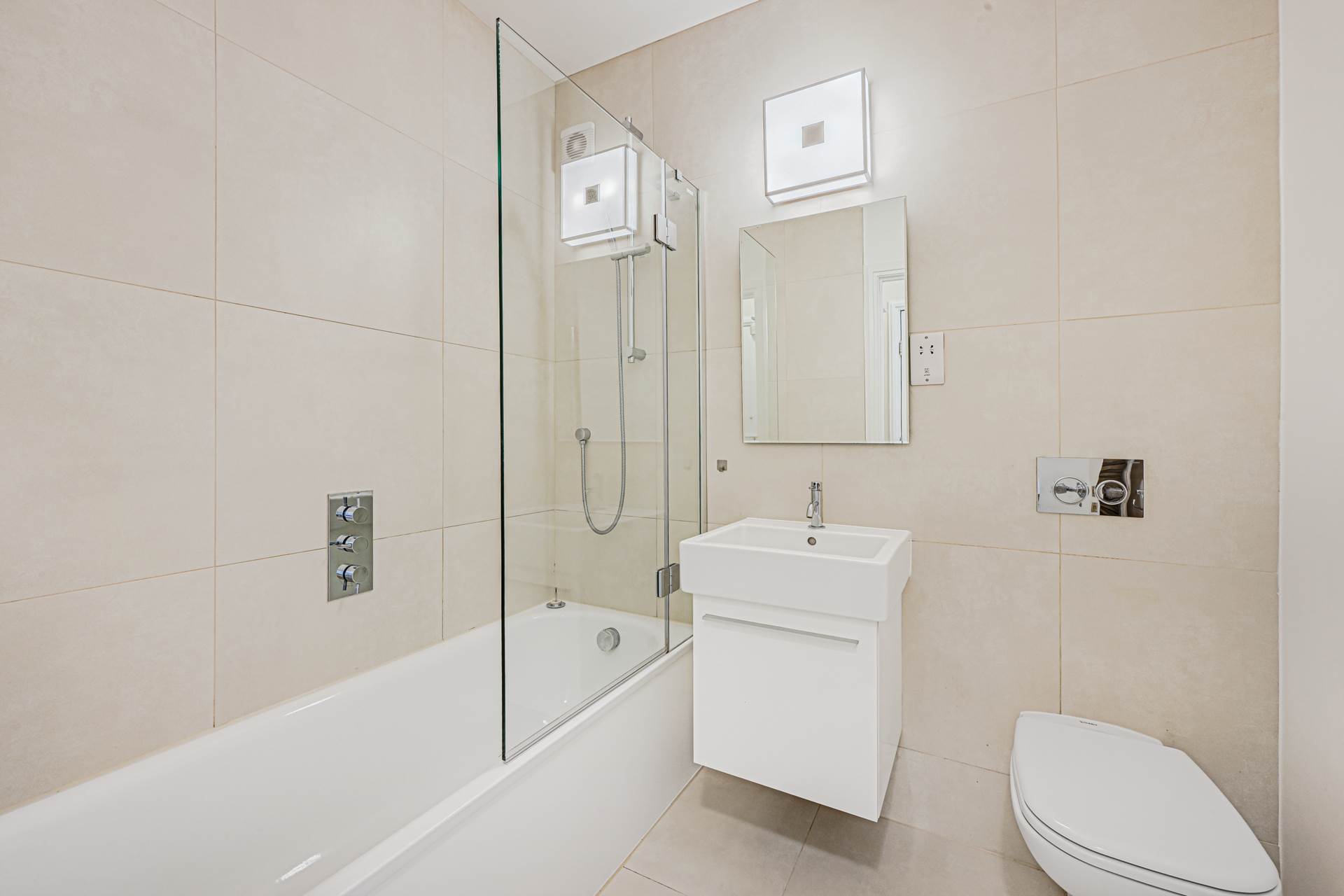 Sloane Street, Knightsbridge SW1X, Image 4