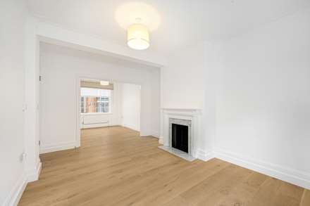 Pavilion Road, Knightsbridge SW1X, Image 1