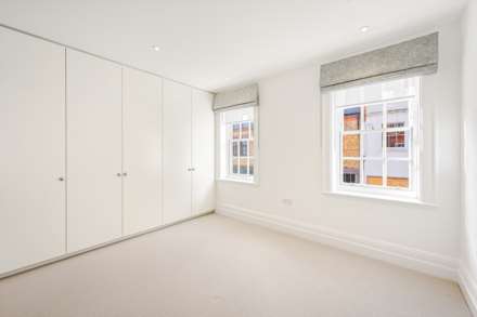 Pavilion Road, Knightsbridge SW1X, Image 4
