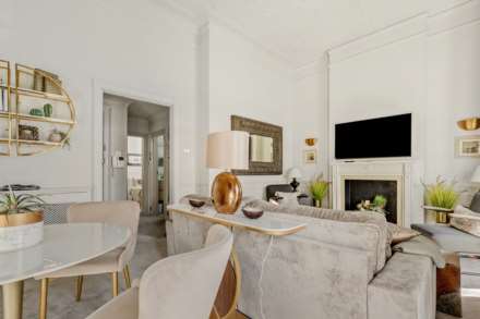Cadogan Place, London SW1X, Image 11