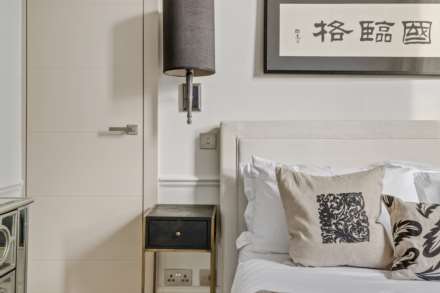 Cadogan Place, London SW1X, Image 14