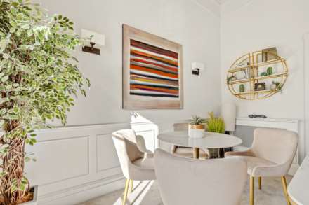Cadogan Place, London SW1X, Image 6
