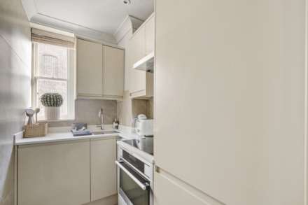 Cadogan Place, London SW1X, Image 7