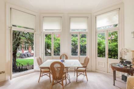 Egerton Gardens, Knightsbridge, SW3, Image 2