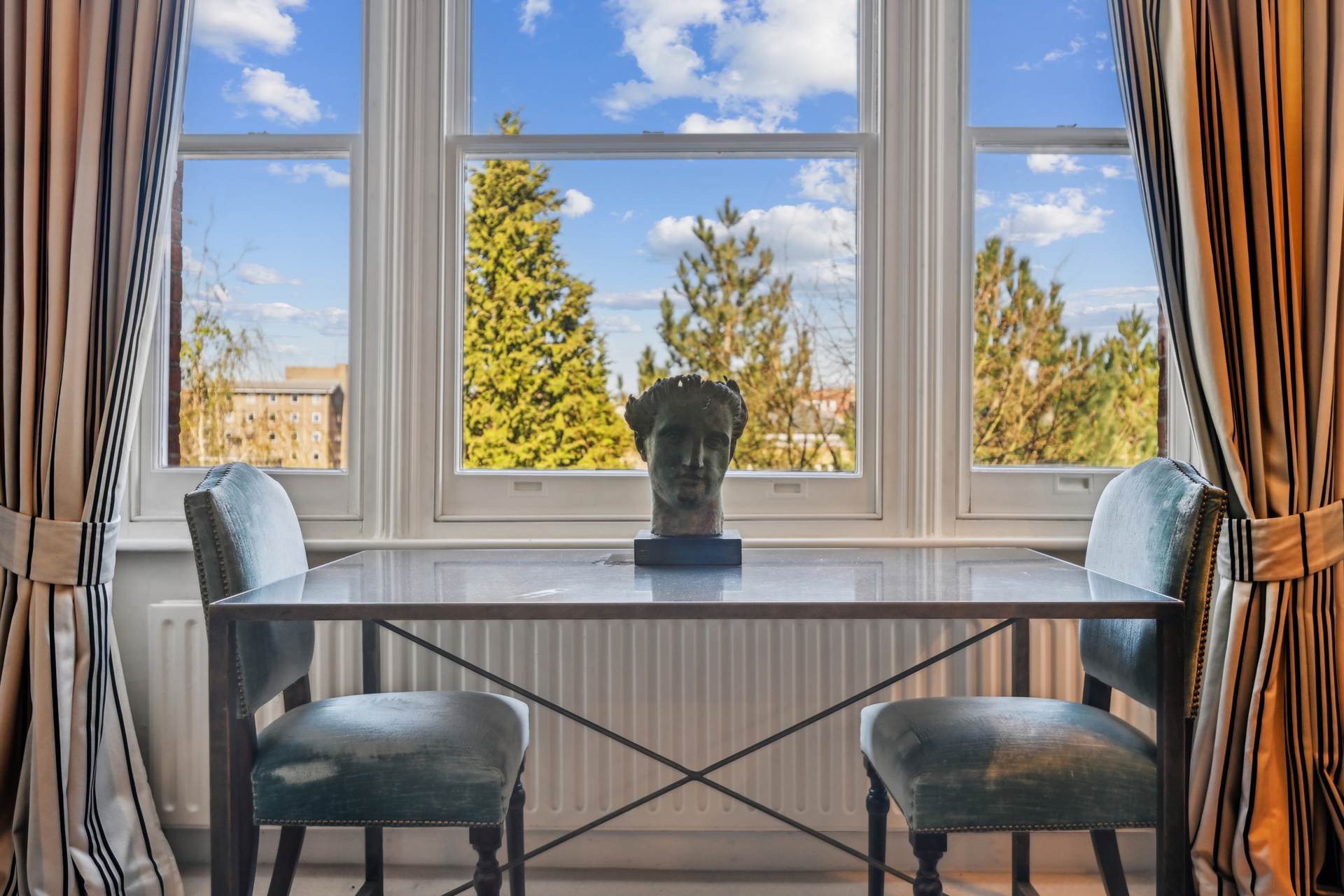 Embankment Gardens, Chelsea SW3, Image 3