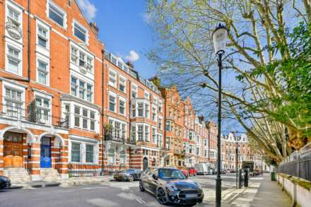 Embankment Gardens, Chelsea SW3, Image 10