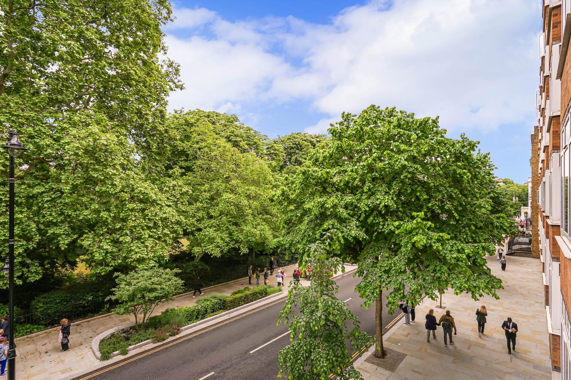 Sloane Street, London SW1X, Image 7