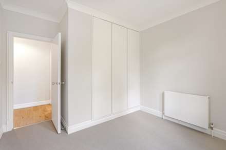 Sloane Street, London SW1X, Image 10