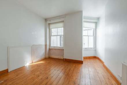 Roland Gardens, South Kensington, SW7, Image 5