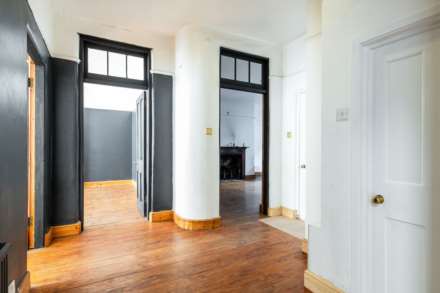Roland Gardens, South Kensington, SW7, Image 6