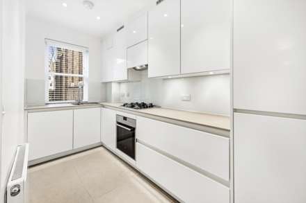 Christchurch Street, Chelsea SW3, Image 2