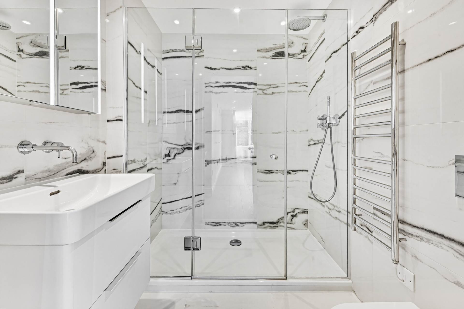 Sloane Street, London SW1X, Image 6