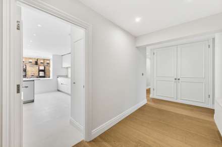 Sloane Street, London SW1X, Image 7