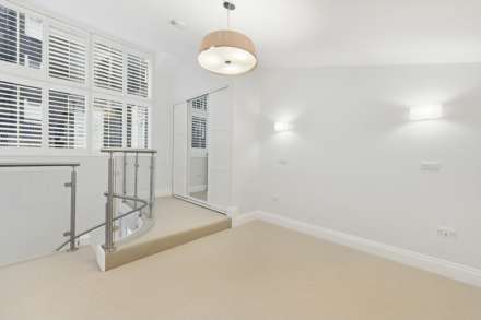 Sedding Street, London SW1X, Image 8