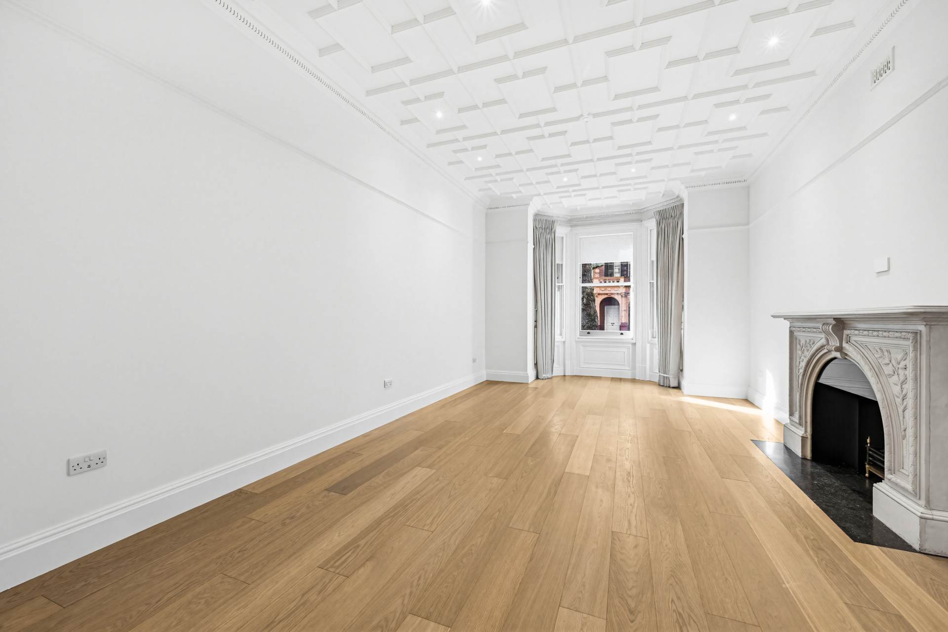 Sloane Gardens, Chelsea, SW1W, Image 1