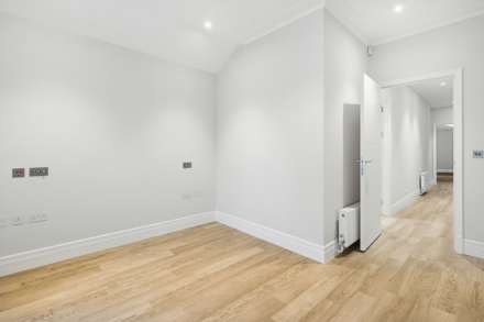 Hans Road, Knightsbridge SW3, Image 11