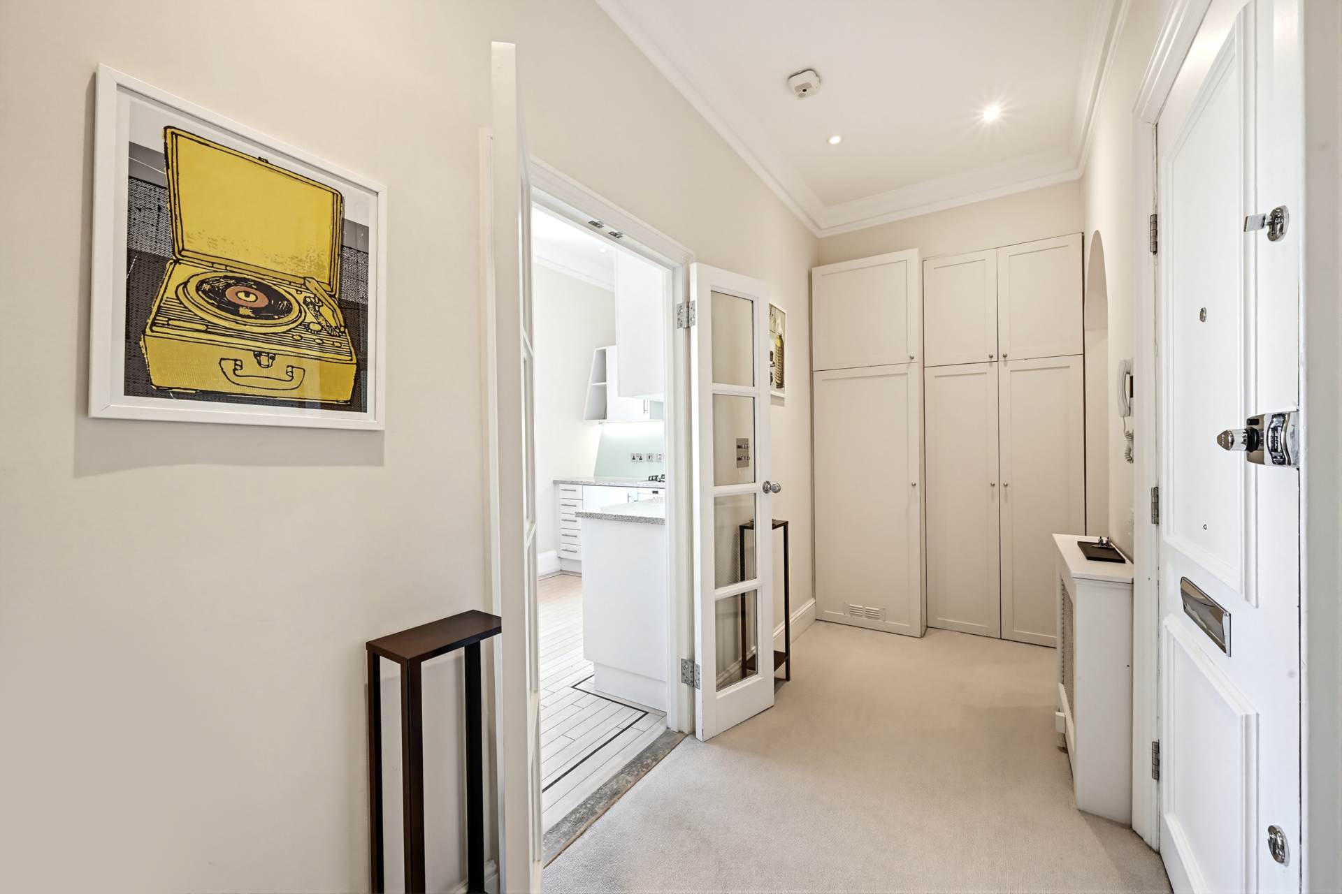Sloane Court West, Chelsea SW3, Image 6