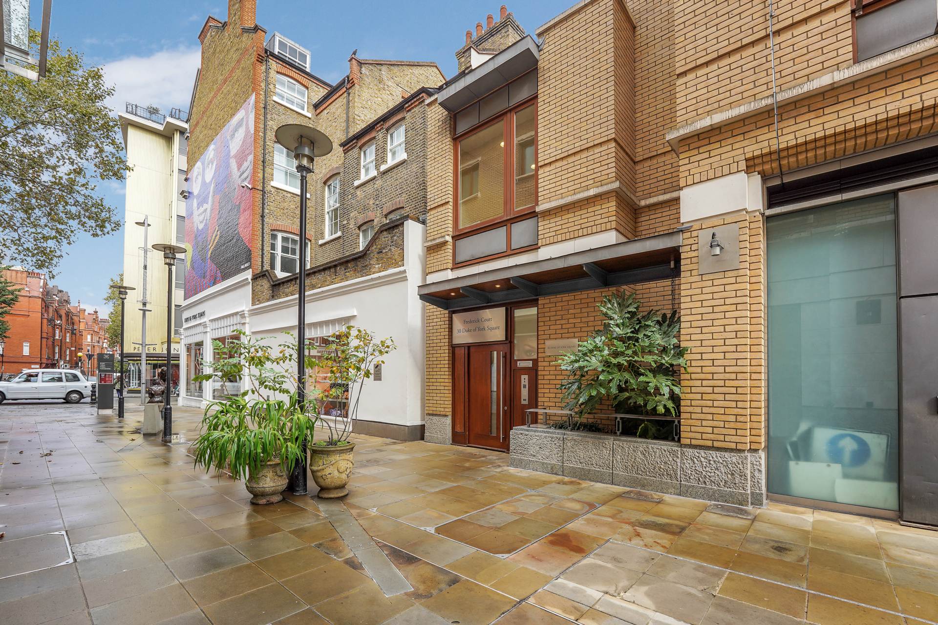 Duke Of York Square, Chelsea SW3, Image 1
