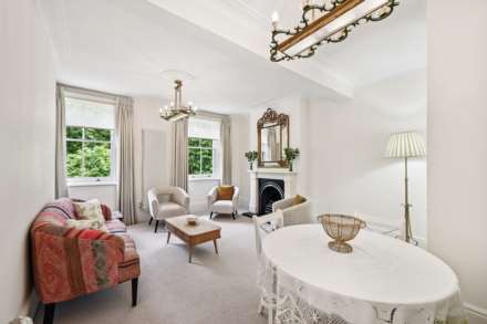 Ennismore Gardens, Knightsbridge SW7, Image 11