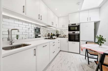 Ennismore Gardens, Knightsbridge SW7, Image 3