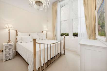 Ennismore Gardens, Knightsbridge SW7, Image 3
