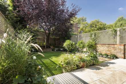 5 Bedroom House, Dovehouse Street, Chelsea SW3