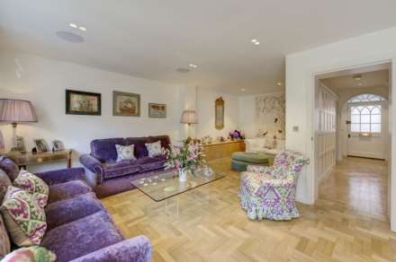 Dovehouse Street, Chelsea SW3, Image 5