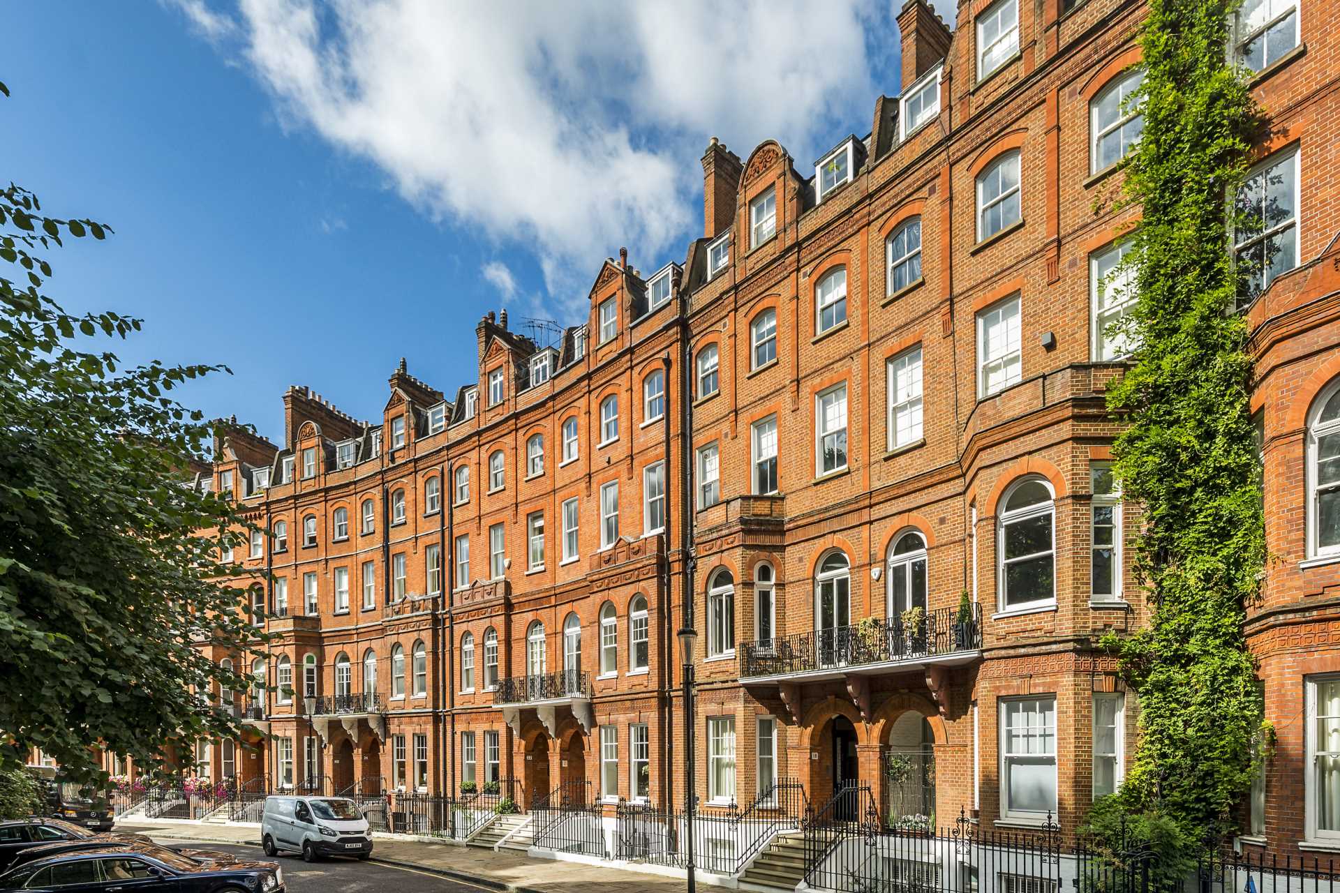 Lennox Gardens, SW1X, Image 10