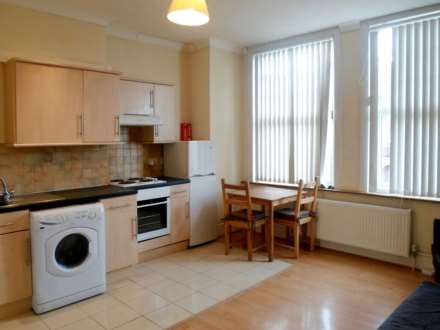 Emanuel Avenue, Acton, Image 3
