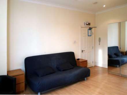 Emanuel Avenue, Acton, Image 4