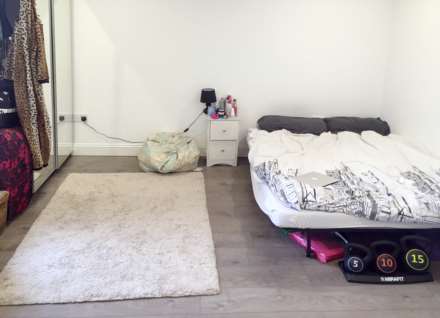 Property For Rent Kirchen Road, London