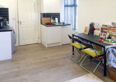 Lancing Road, West Ealing, Image 5