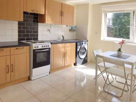 Property For Rent Crefeld Close, Fulham, London