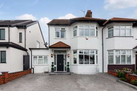 4 Bedroom Semi-Detached, Chatsworth Avenue, Hendon