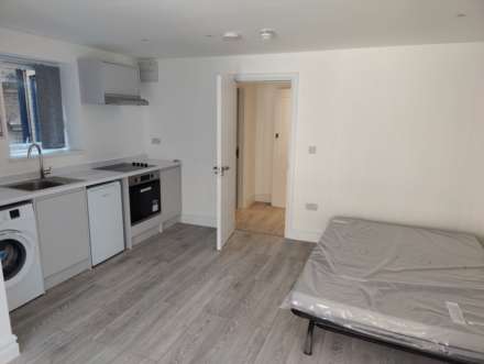 Property For Rent Alfred Road, Acton, London