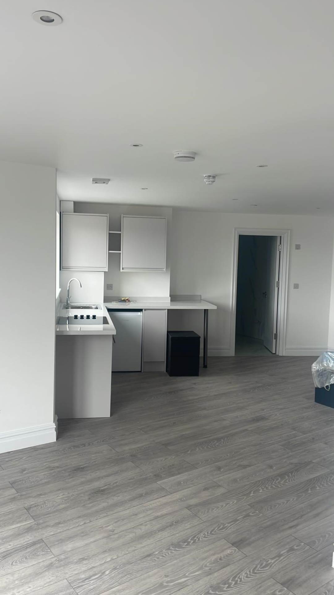 Alfred Road, London, Image 7