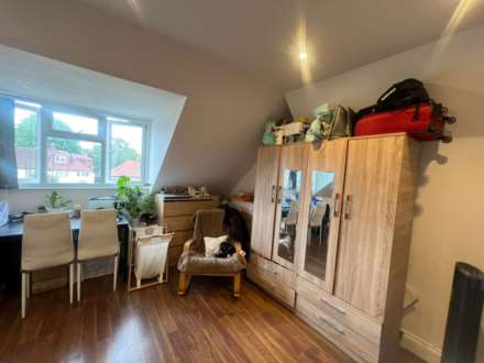 Gunnerbury Avenue, Acton, Image 2