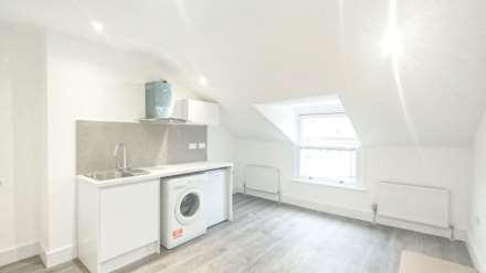 The Grove, Ealing, Image 2