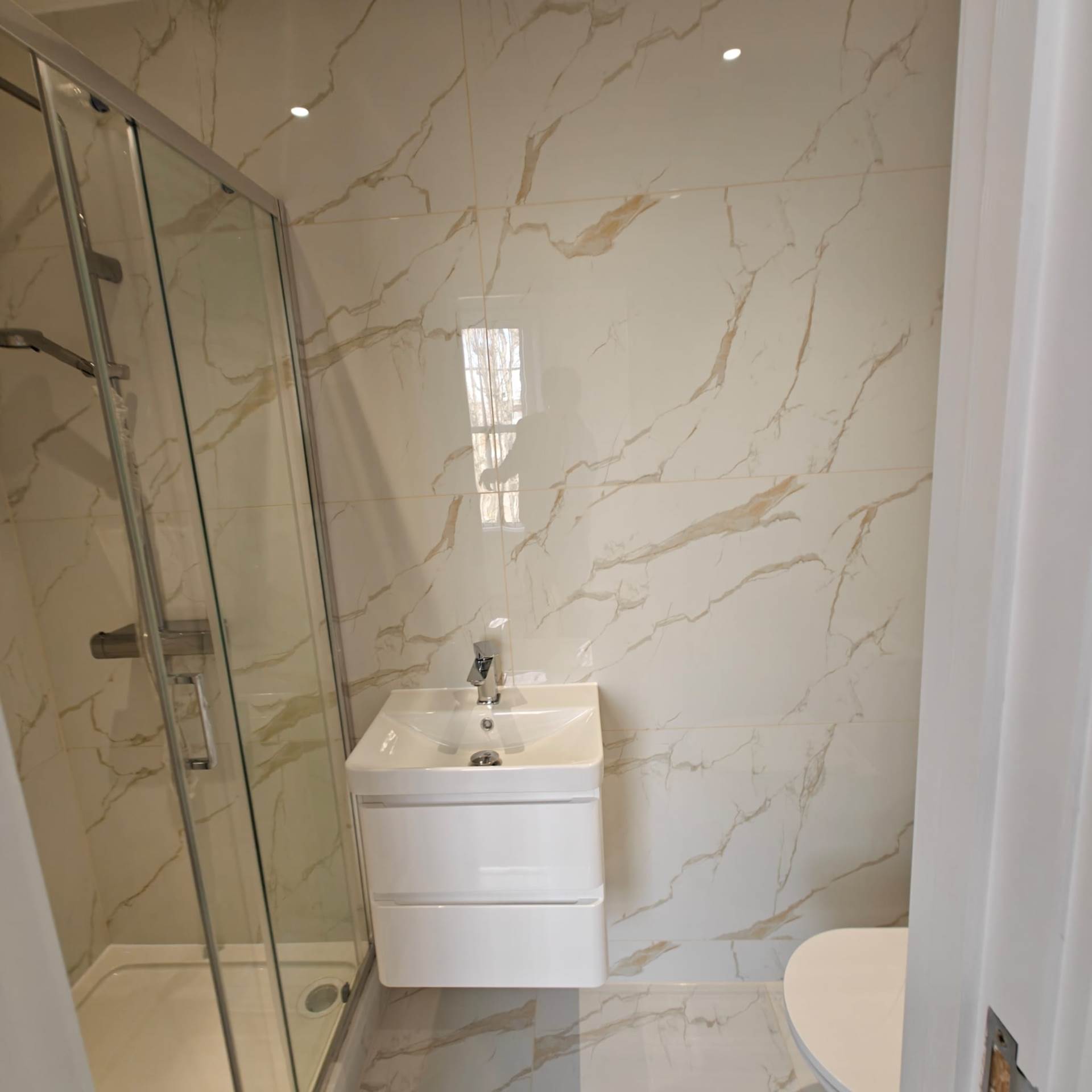 Windsor Road, London, Image 3