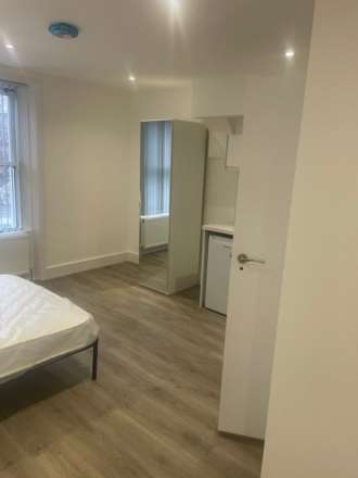 The Common, London, Image 10