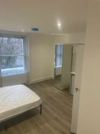 The Common, London, Image 9