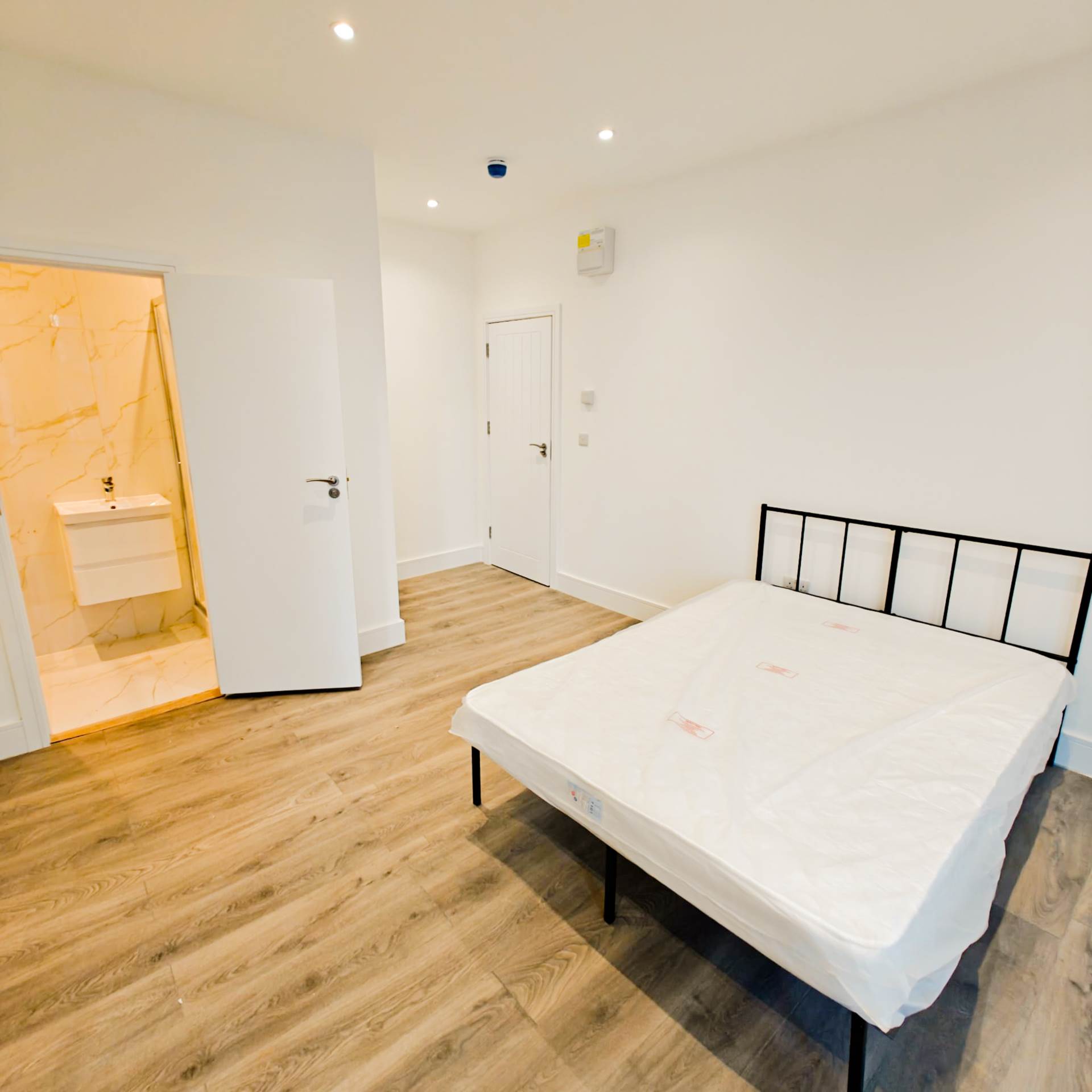 Florence Road, Ealing, Image 2